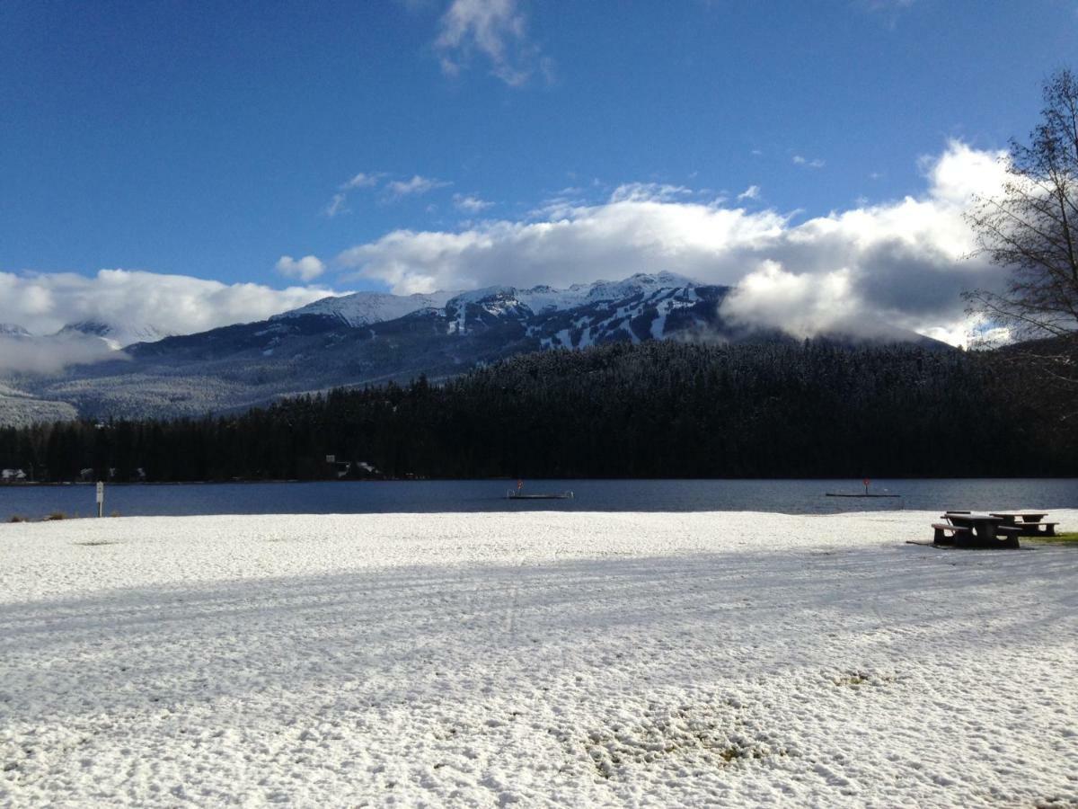 63 Lagoons Vila Whistler Exterior foto